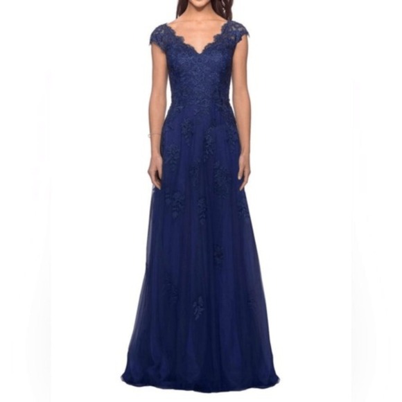 LA FEMME #26942‎ Navy Lace Embellished Ball Gown, Size 18 - Picture 1 of 12